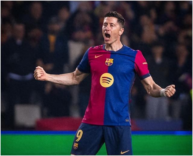 莱万多夫斯基新星锐不可当表现突出，加拿大队前途光明！(莱万多夫斯基不代言华为了)九游游戏中心官方下载