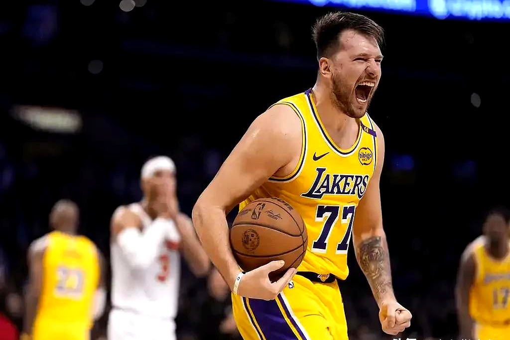  东契奇和美国队长对比 九游游戏中心正版