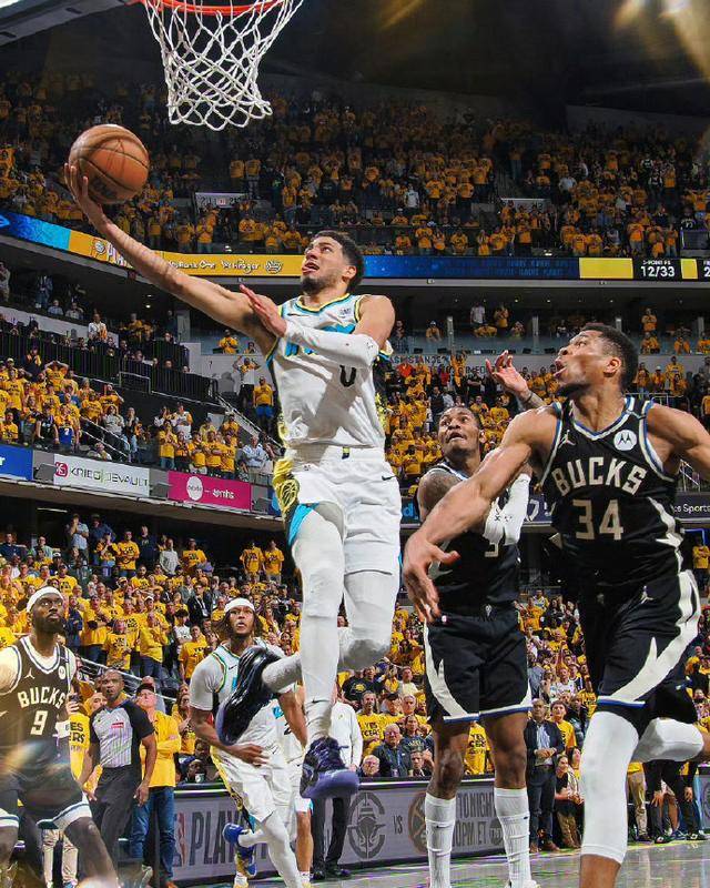 关于雄鹿不断突破！，穆雷连续七场比赛得分超过表现优异全场沸腾不已的信息九游游戏中心APP下载